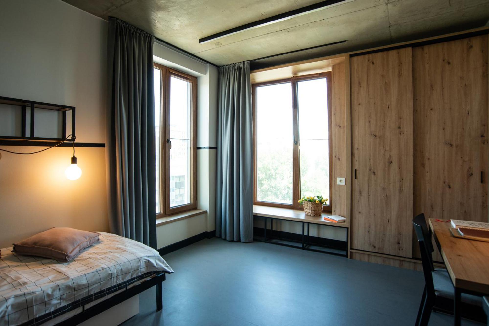 Ht Nest Coliving Apartment Варшава Екстериор снимка