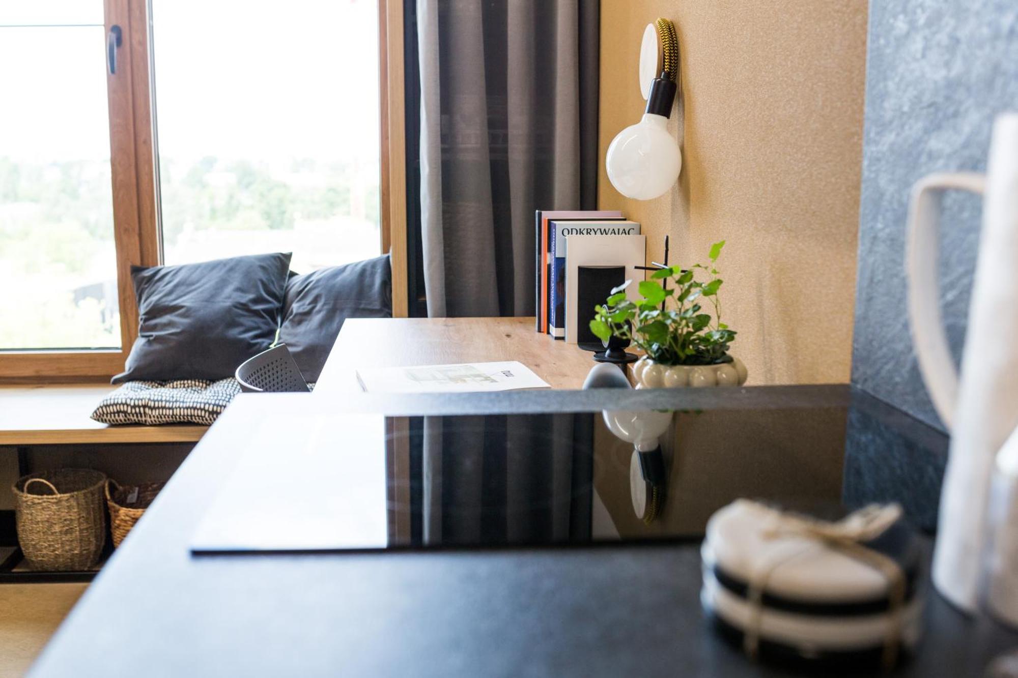 Ht Nest Coliving Apartment Варшава Екстериор снимка
