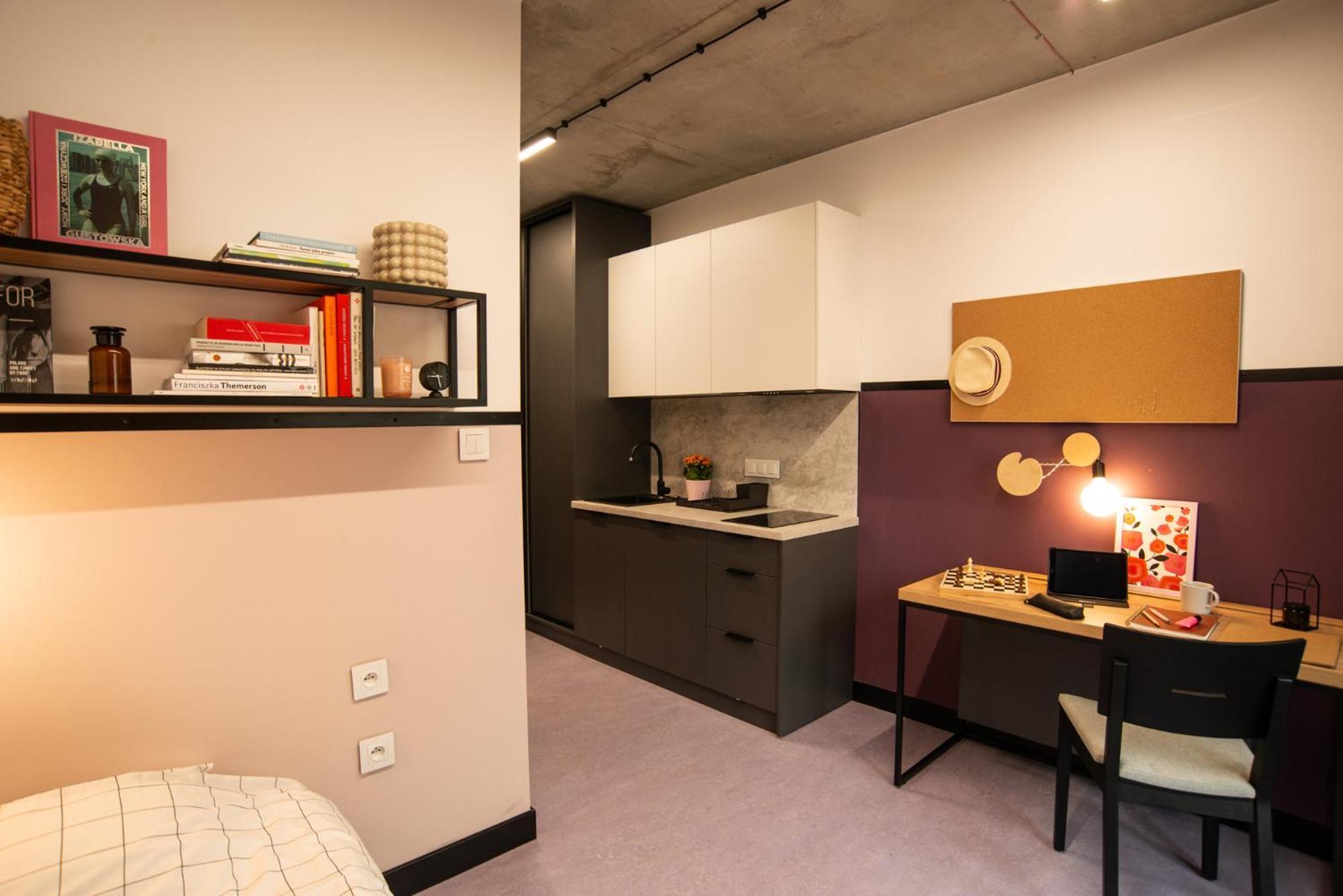 Ht Nest Coliving Apartment Варшава Екстериор снимка